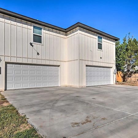 Bright Amarillo Townhome Near Parks And Town! Bagian luar foto